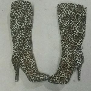 Date night cheetah boots!